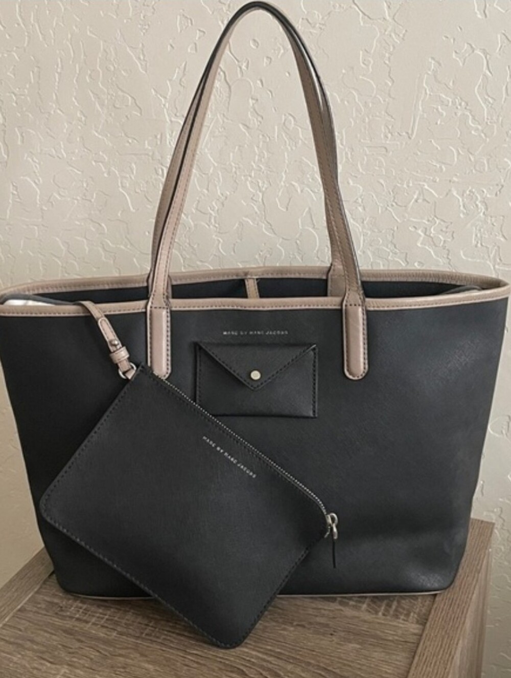 Marc by Marc Jacobs Black Tote with Pouch EUC